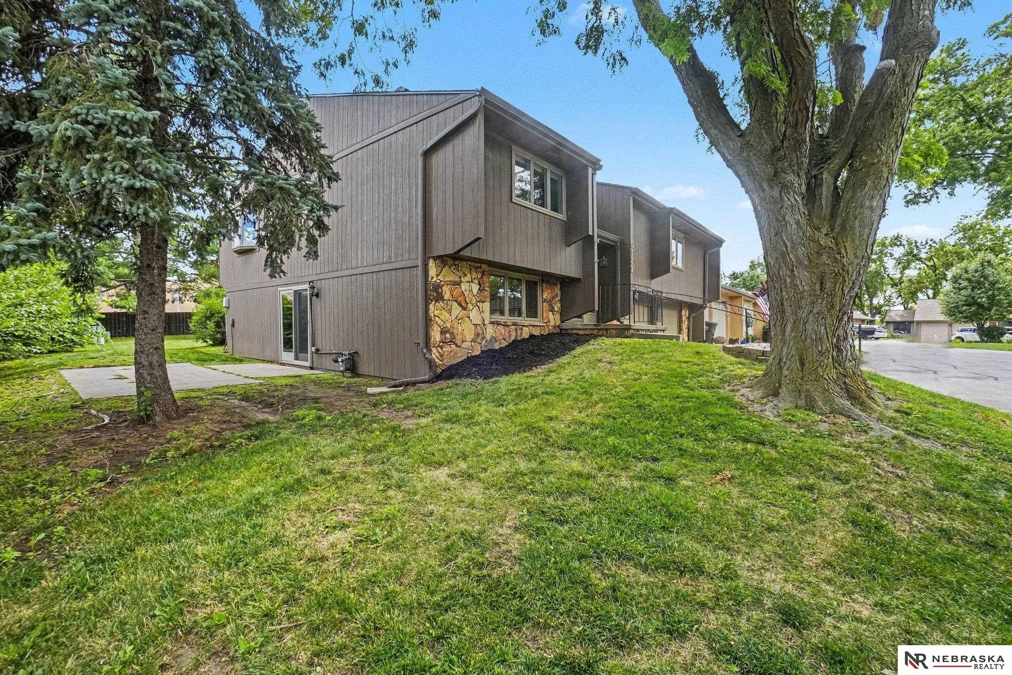 5171 S 150th Plaza