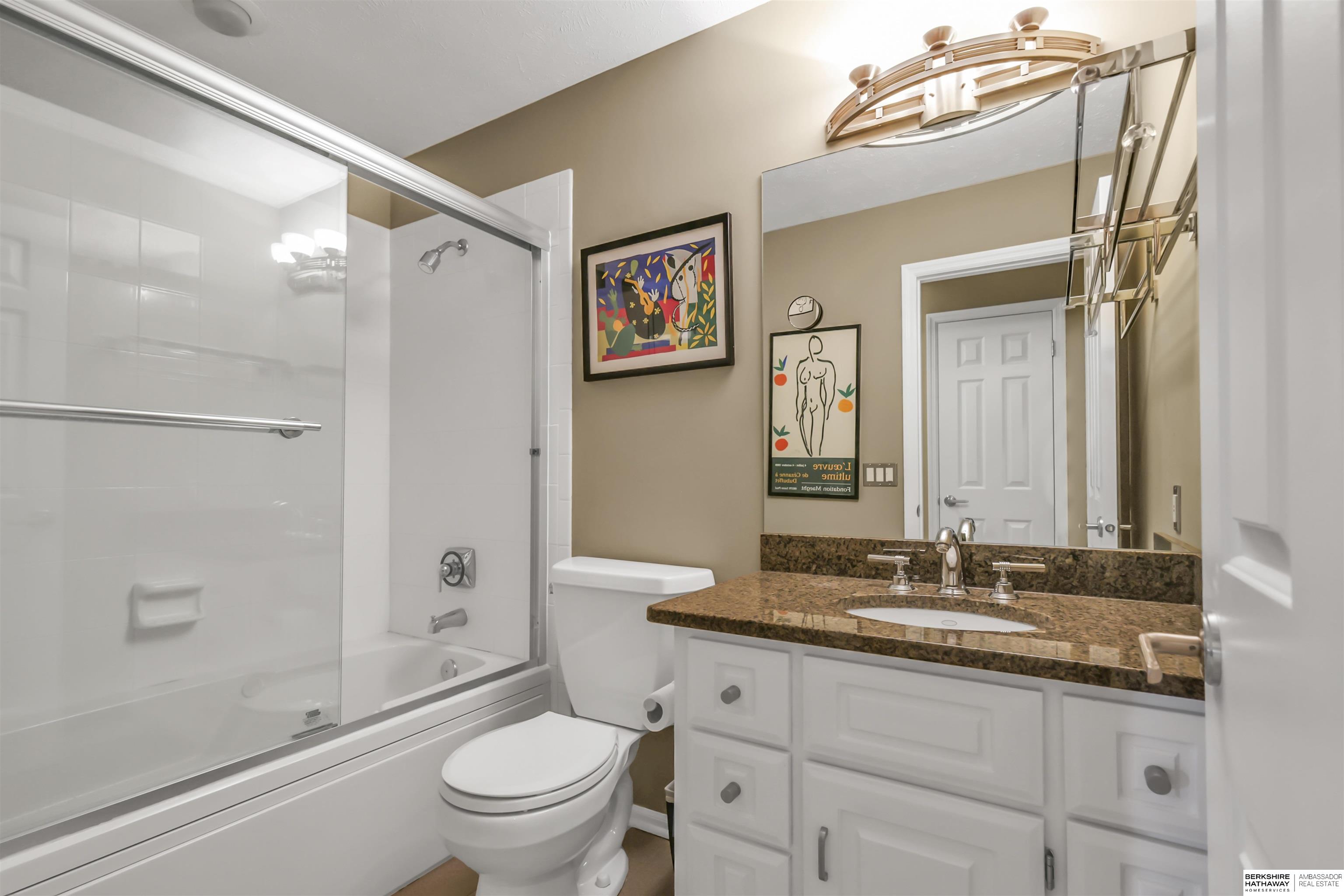 Omaha, Nebraska 68164, United States, 3 Bedrooms Bedrooms, ,2 BathroomsBathrooms,Residential,Active,168798