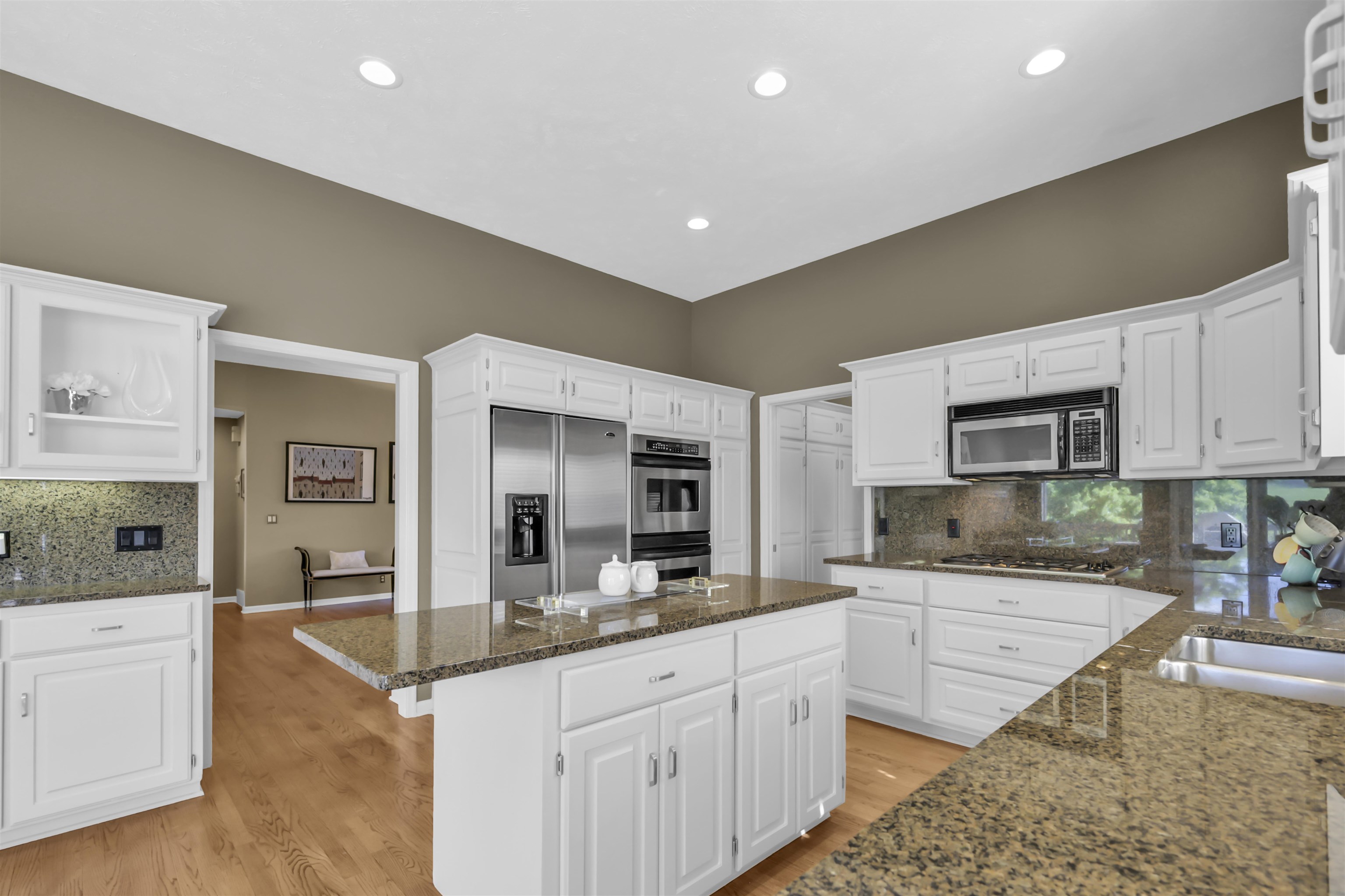 Omaha, Nebraska 68164, United States, 3 Bedrooms Bedrooms, ,2 BathroomsBathrooms,Residential,Active,168798