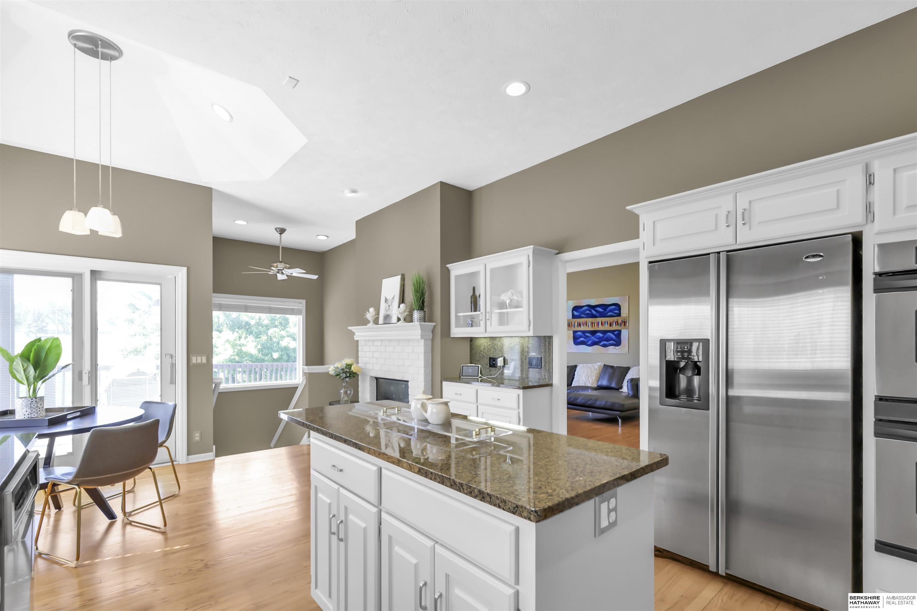 Omaha, Nebraska 68164, United States, 3 Bedrooms Bedrooms, ,2 BathroomsBathrooms,Residential,Active,168798