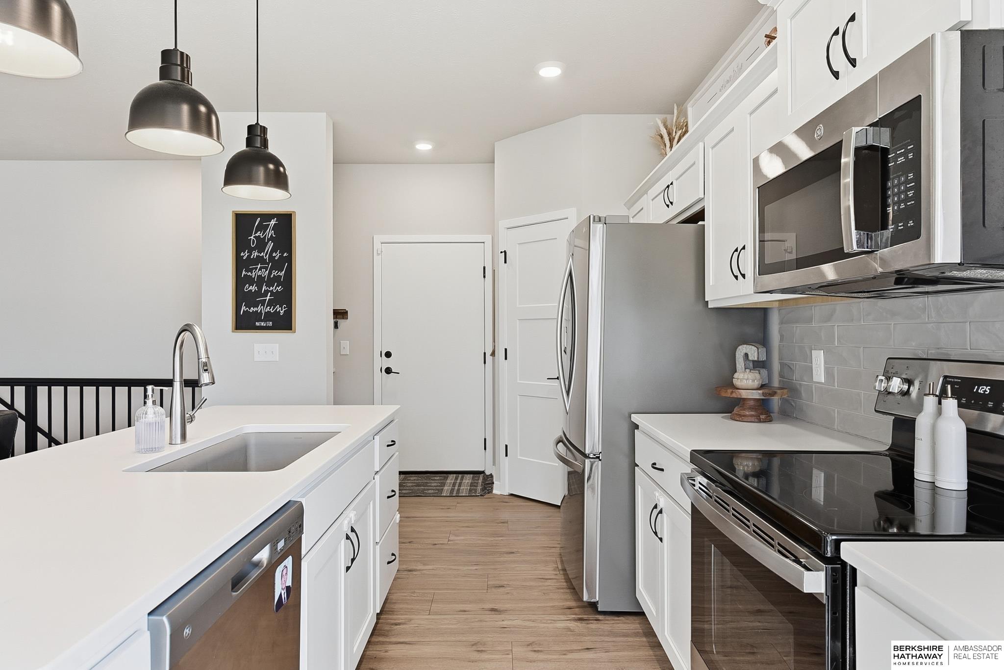 Elkhorn, Nebraska 68022, United States, 4 Bedrooms Bedrooms, ,3 BathroomsBathrooms,Residential,Active,240226