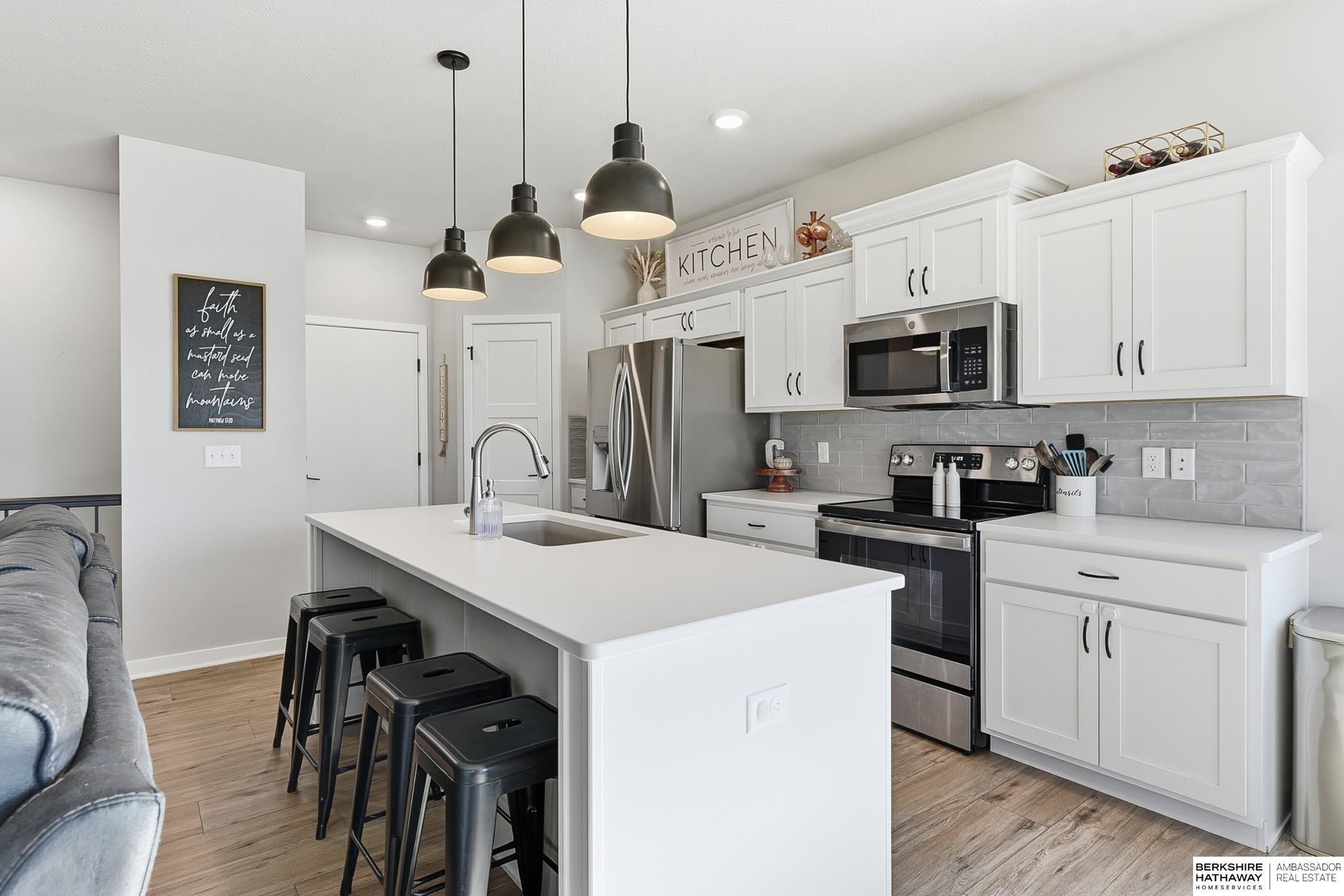 Elkhorn, Nebraska 68022, United States, 4 Bedrooms Bedrooms, ,3 BathroomsBathrooms,Residential,Active,240226