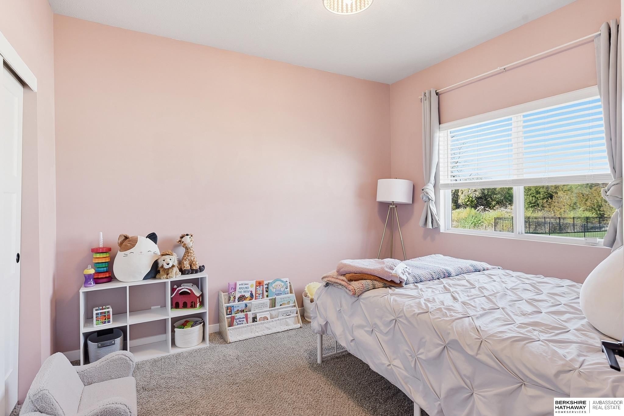 Elkhorn, Nebraska 68022, United States, 4 Bedrooms Bedrooms, ,3 BathroomsBathrooms,Residential,Active,240226