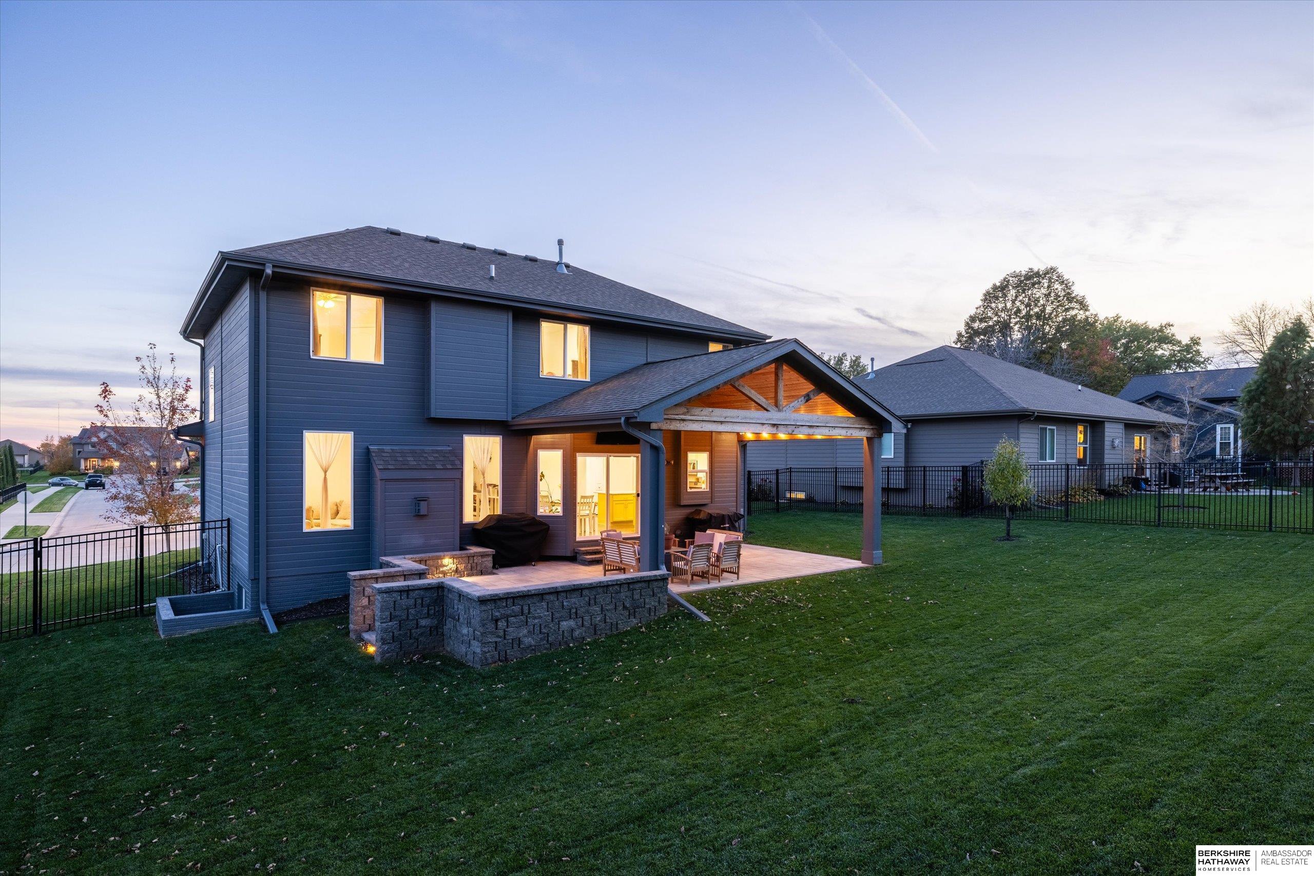 Gretna, Nebraska 68028, United States, 4 Bedrooms Bedrooms, ,3 BathroomsBathrooms,Residential,Active,238372