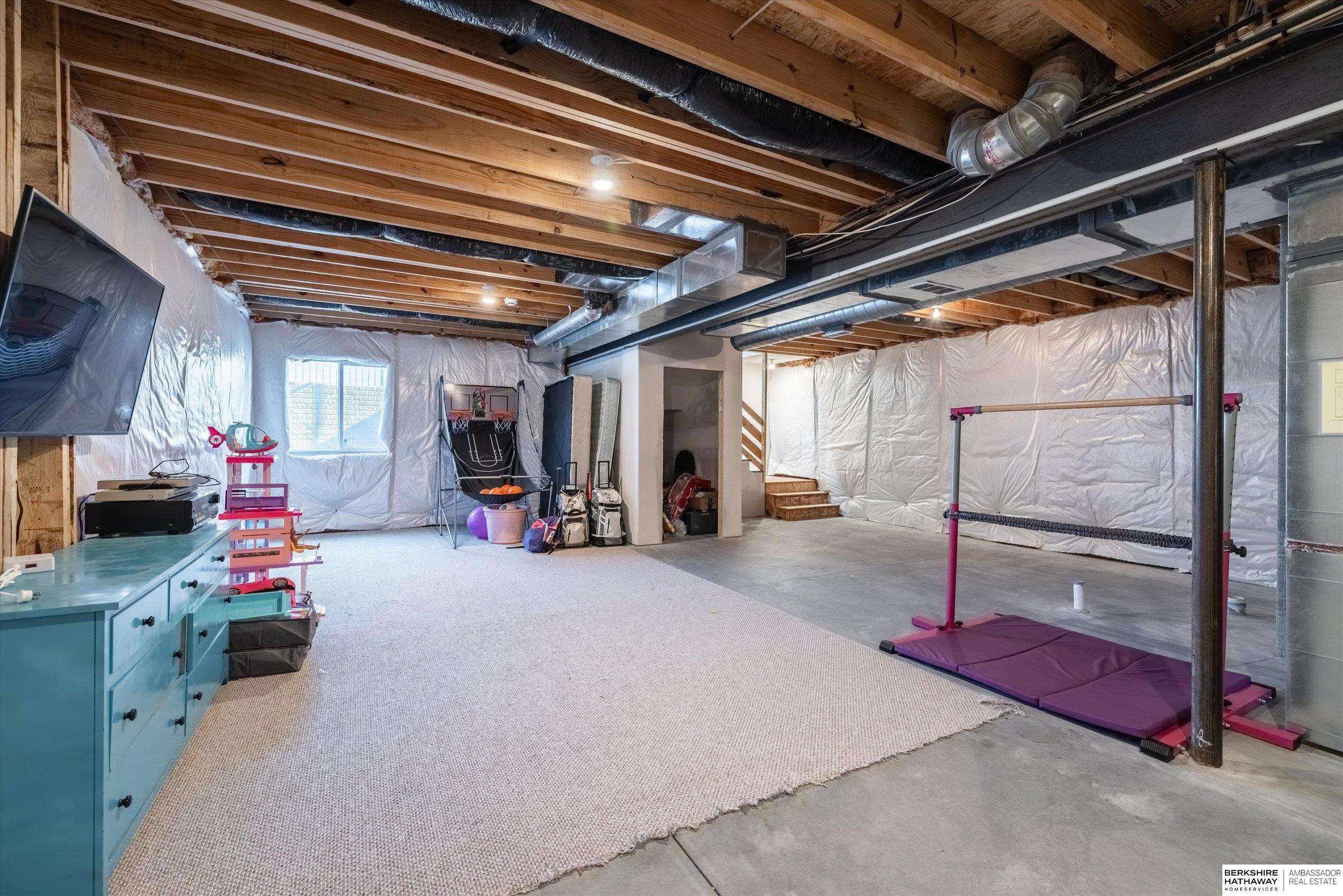 Gretna, Nebraska 68028, United States, 4 Bedrooms Bedrooms, ,3 BathroomsBathrooms,Residential,Active,238372