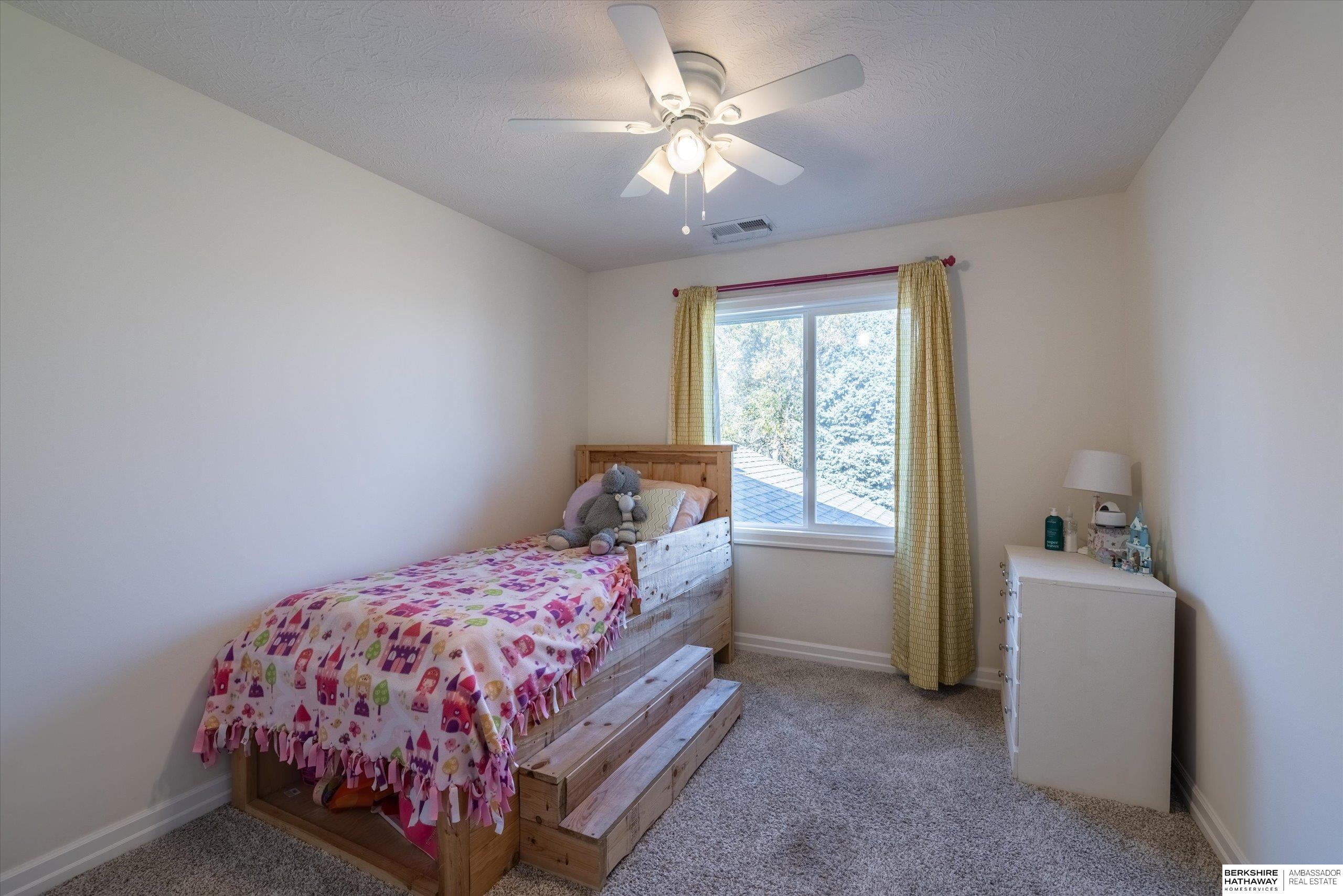 Gretna, Nebraska 68028, United States, 4 Bedrooms Bedrooms, ,3 BathroomsBathrooms,Residential,Active,238372