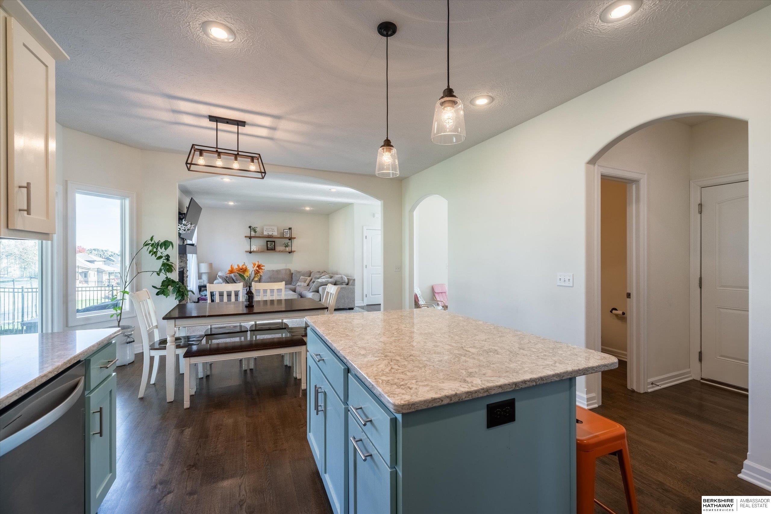 Gretna, Nebraska 68028, United States, 4 Bedrooms Bedrooms, ,3 BathroomsBathrooms,Residential,Active,238372