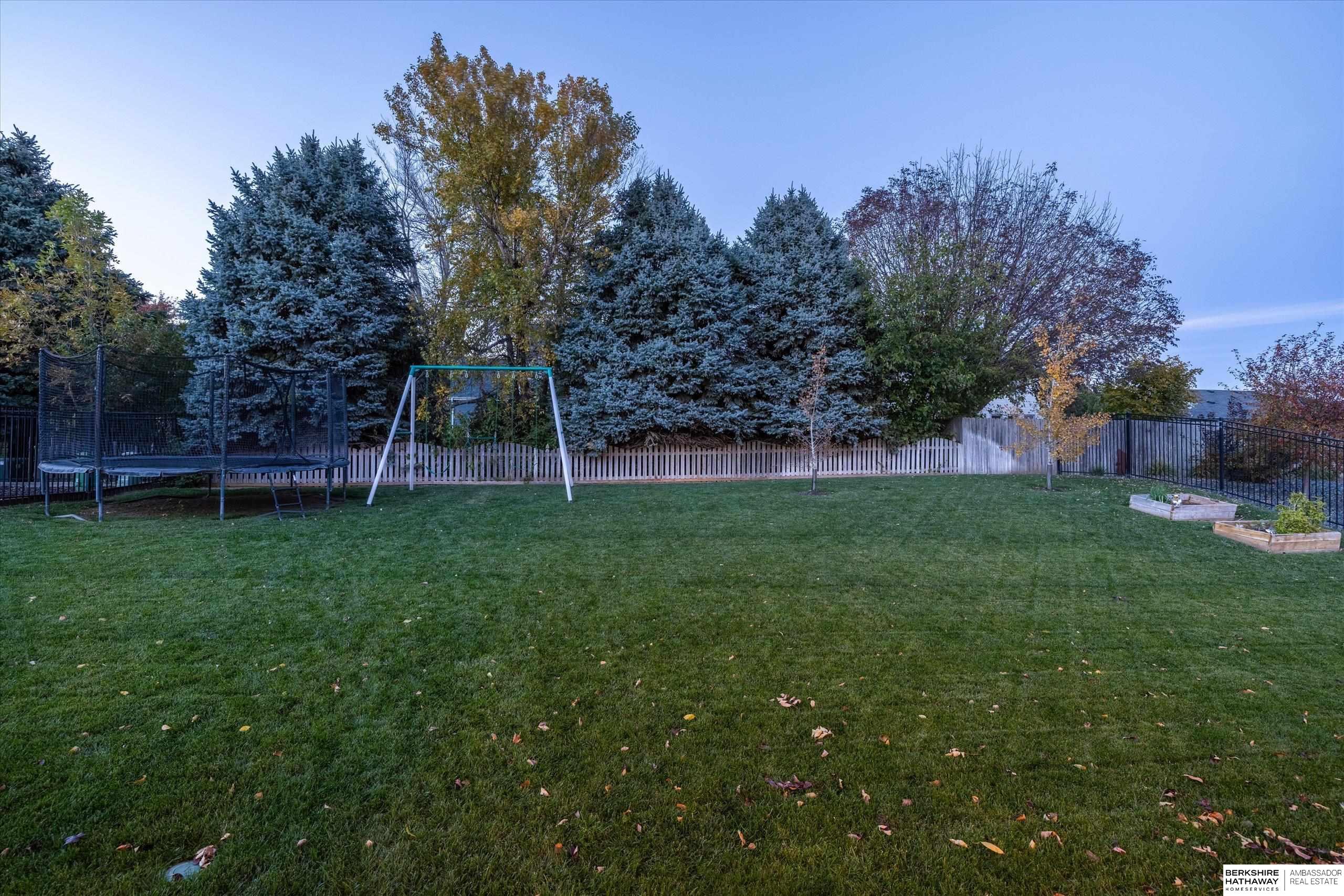 Gretna, Nebraska 68028, United States, 4 Bedrooms Bedrooms, ,3 BathroomsBathrooms,Residential,Active,238372