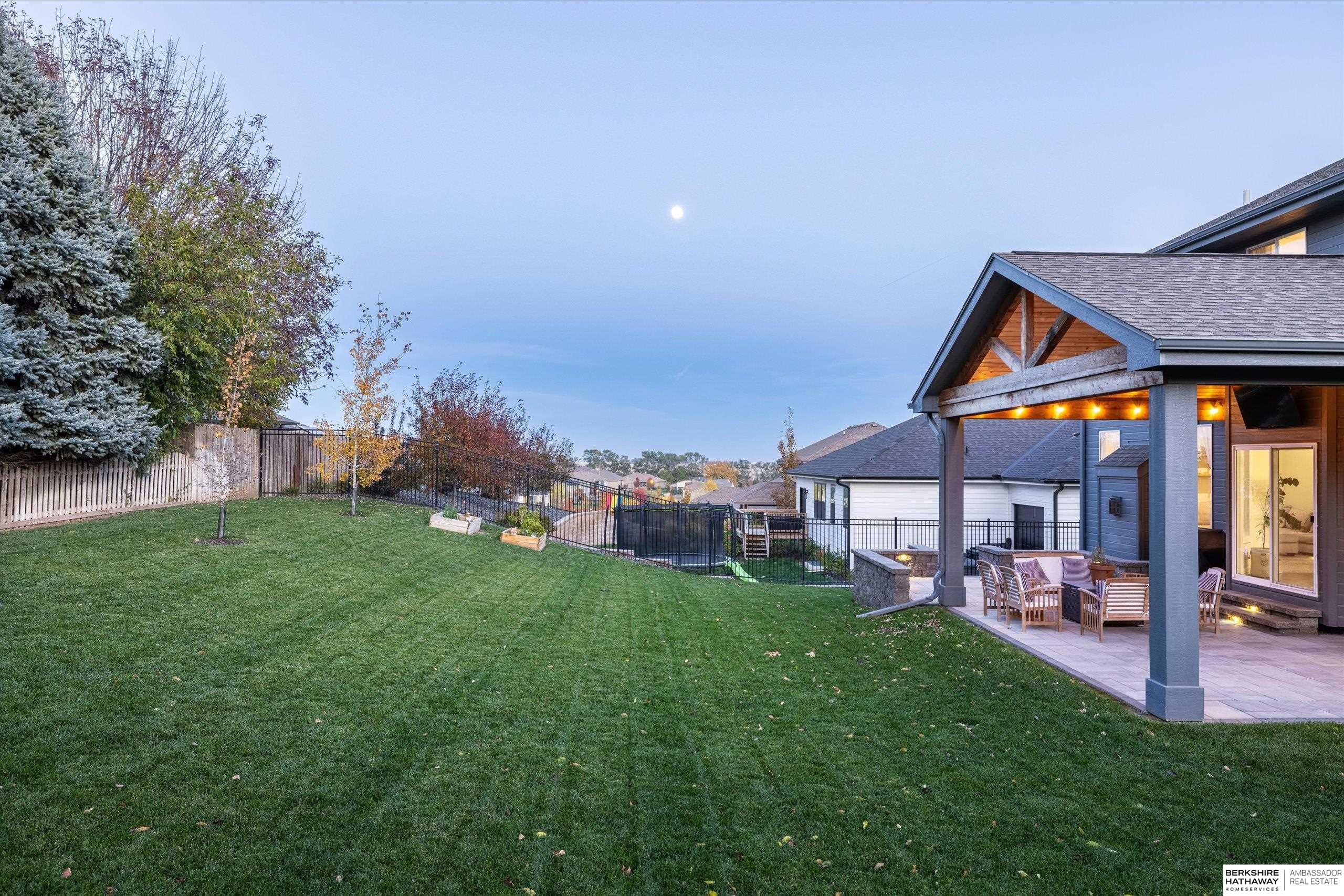 Gretna, Nebraska 68028, United States, 4 Bedrooms Bedrooms, ,3 BathroomsBathrooms,Residential,Active,238372