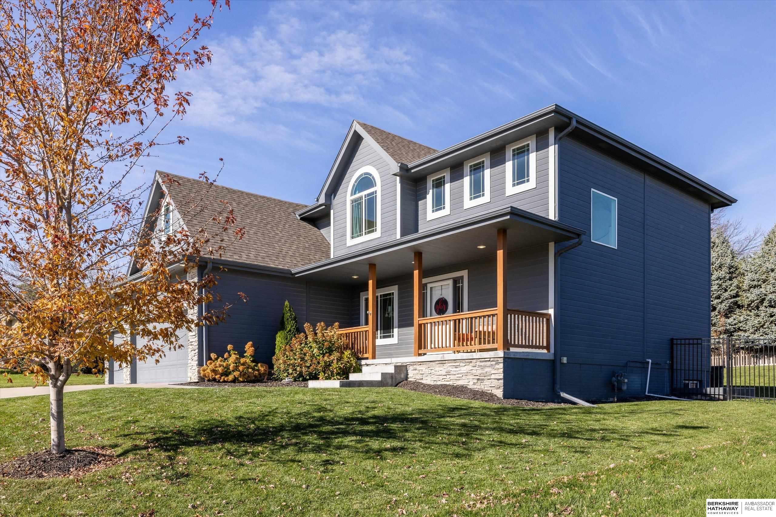 Gretna, Nebraska 68028, United States, 4 Bedrooms Bedrooms, ,3 BathroomsBathrooms,Residential,Active,238372