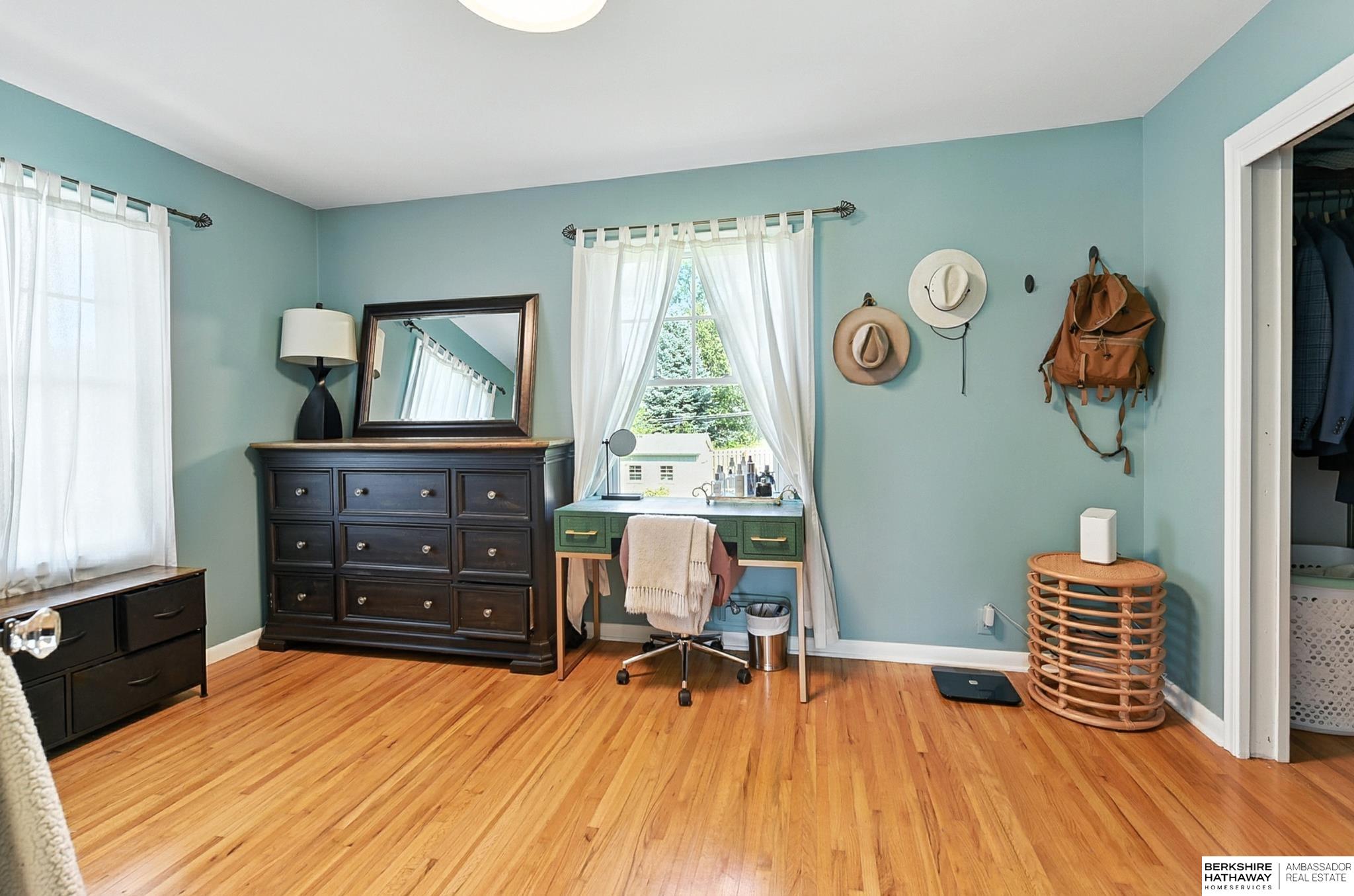 Omaha, Nebraska 68124, United States, 4 Bedrooms Bedrooms, ,1 BathroomBathrooms,Residential,Pending,200057