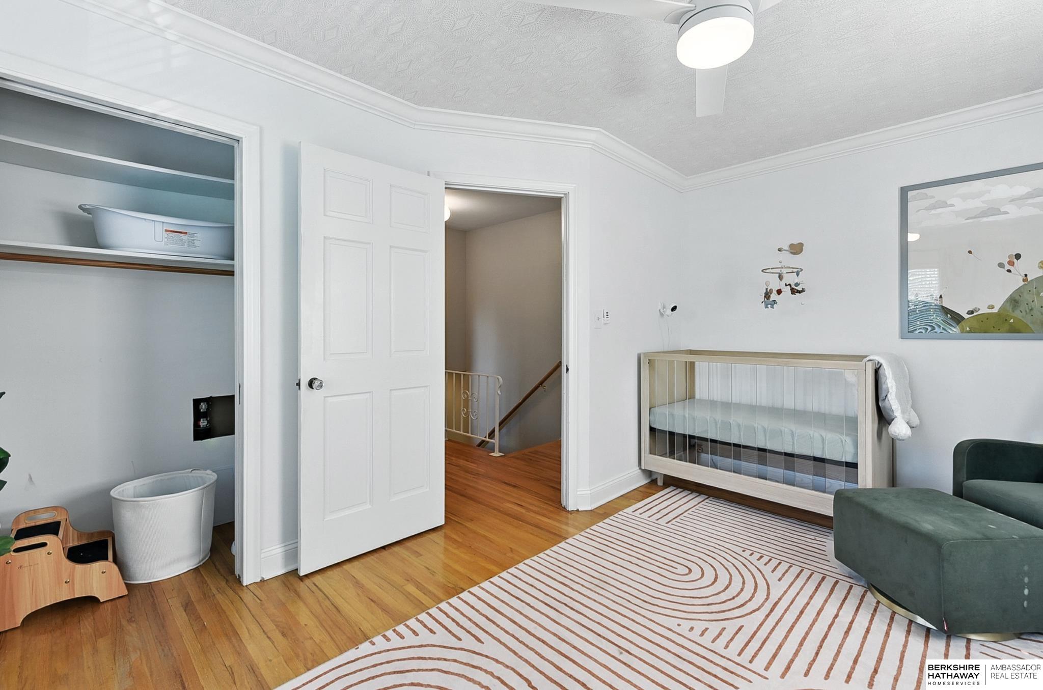 Omaha, Nebraska 68124, United States, 4 Bedrooms Bedrooms, ,1 BathroomBathrooms,Residential,Pending,200057