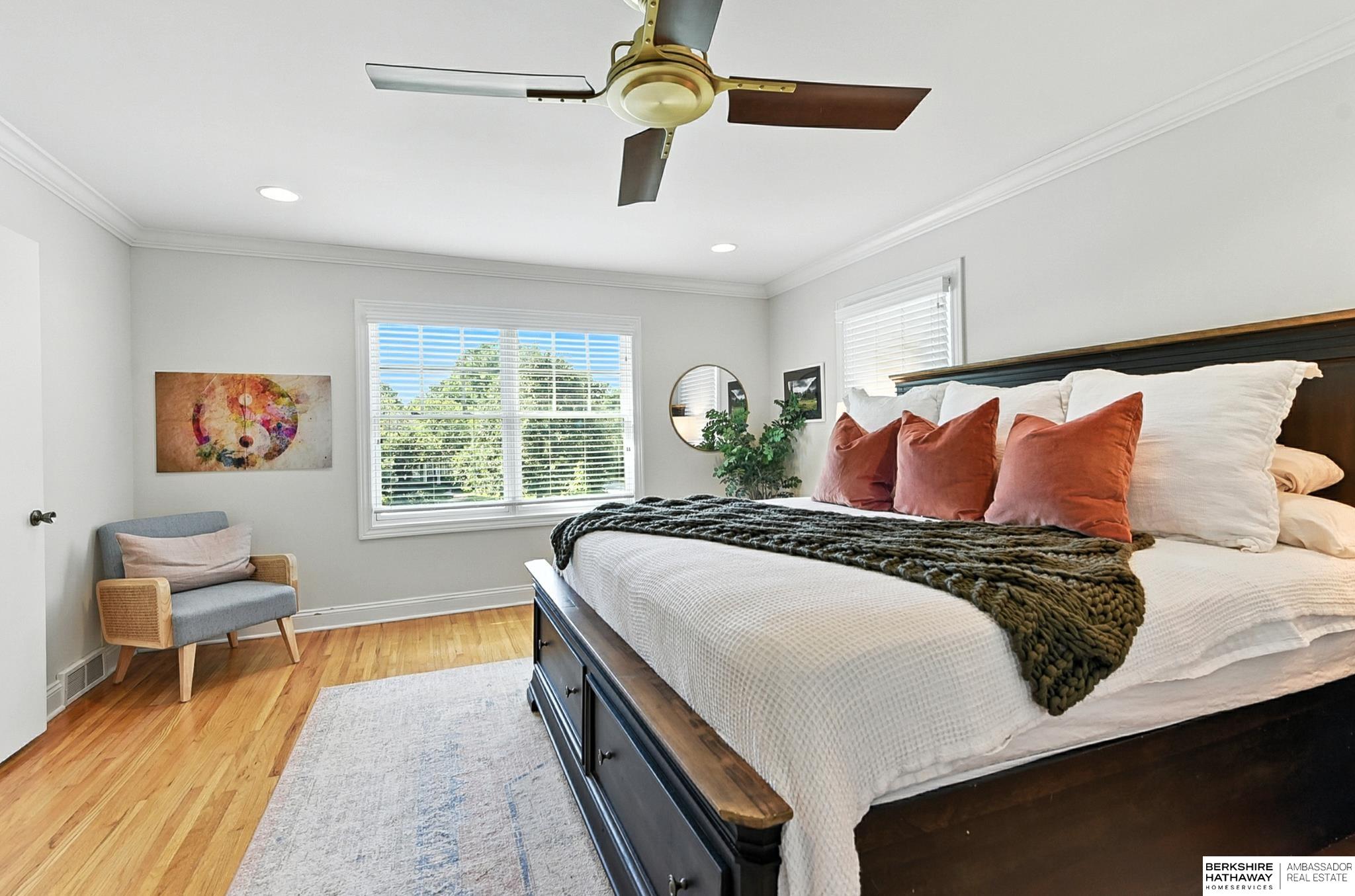 Omaha, Nebraska 68124, United States, 4 Bedrooms Bedrooms, ,1 BathroomBathrooms,Residential,Pending,200057