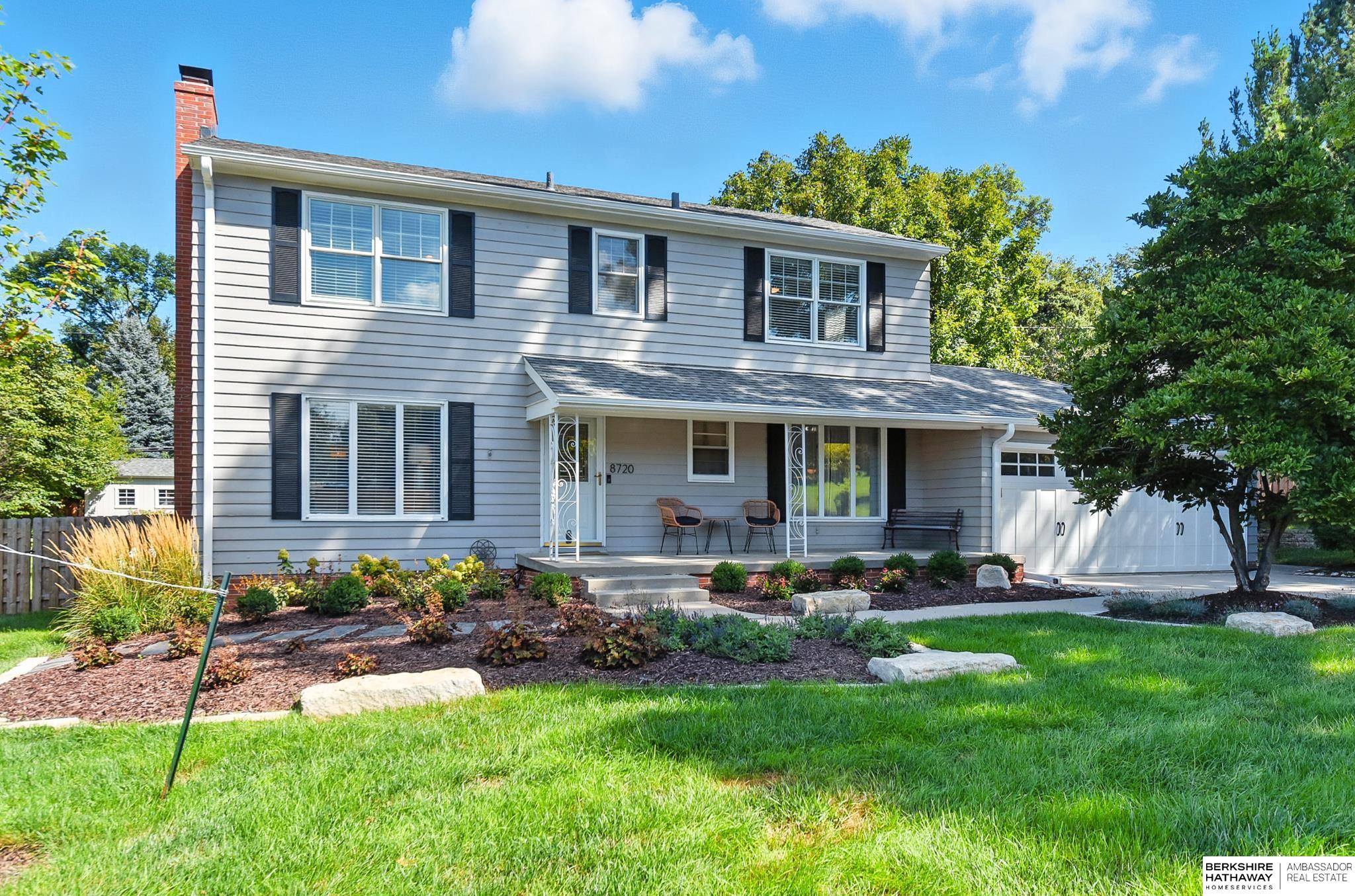 Omaha, Nebraska 68124, United States, 4 Bedrooms Bedrooms, ,1 BathroomBathrooms,Residential,Pending,200057