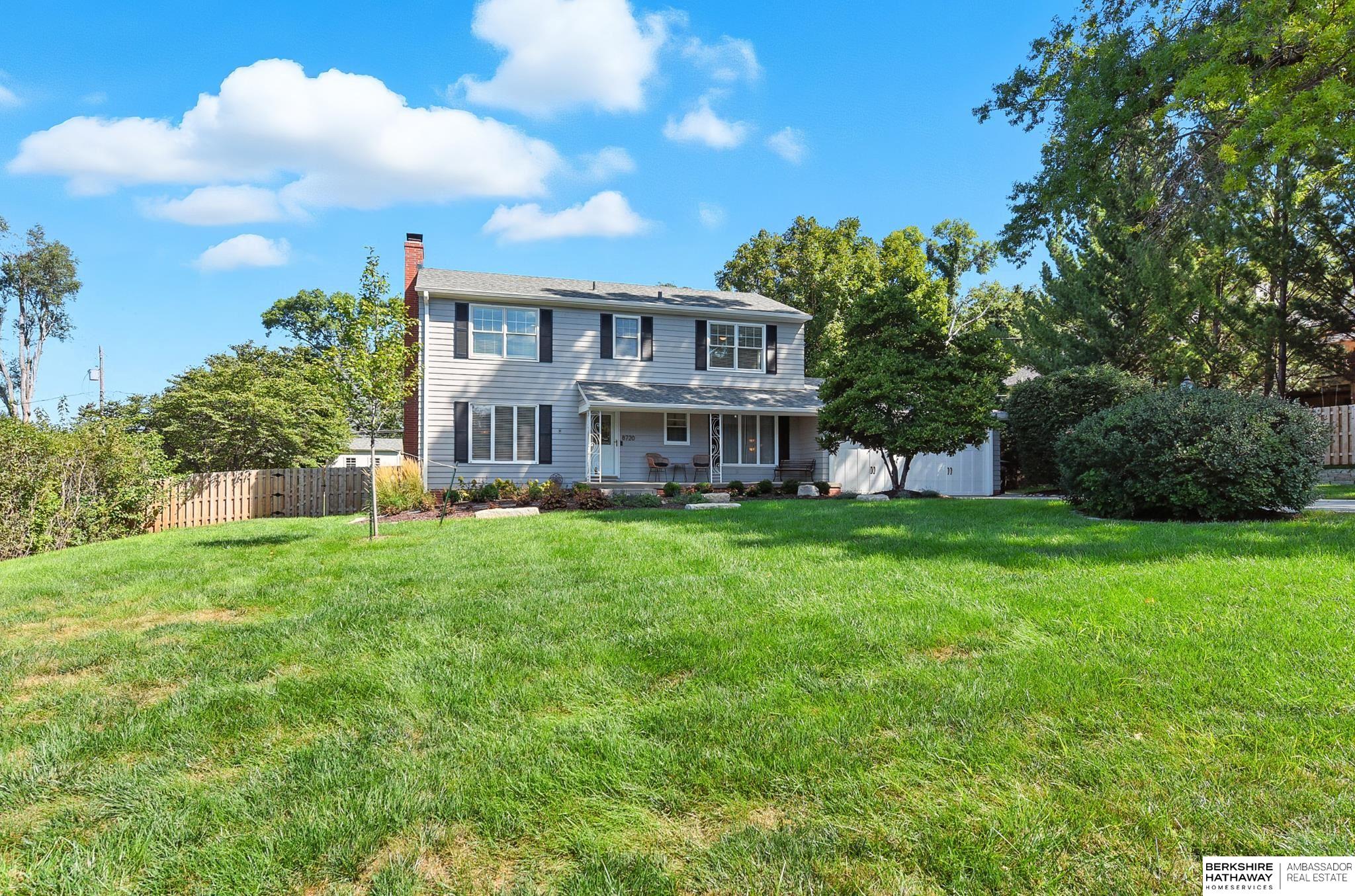 Omaha, Nebraska 68124, United States, 4 Bedrooms Bedrooms, ,1 BathroomBathrooms,Residential,Pending,200057