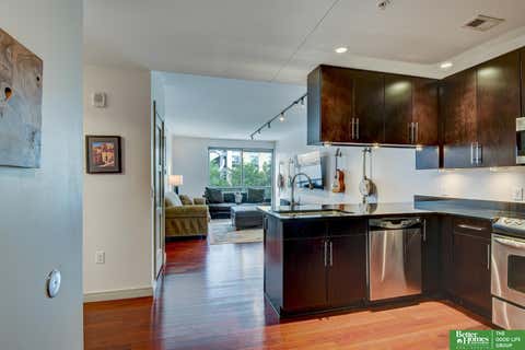 Photo of 3201 Dodge Court #5313, Omaha, NE 68131 (MLS # 22618772)