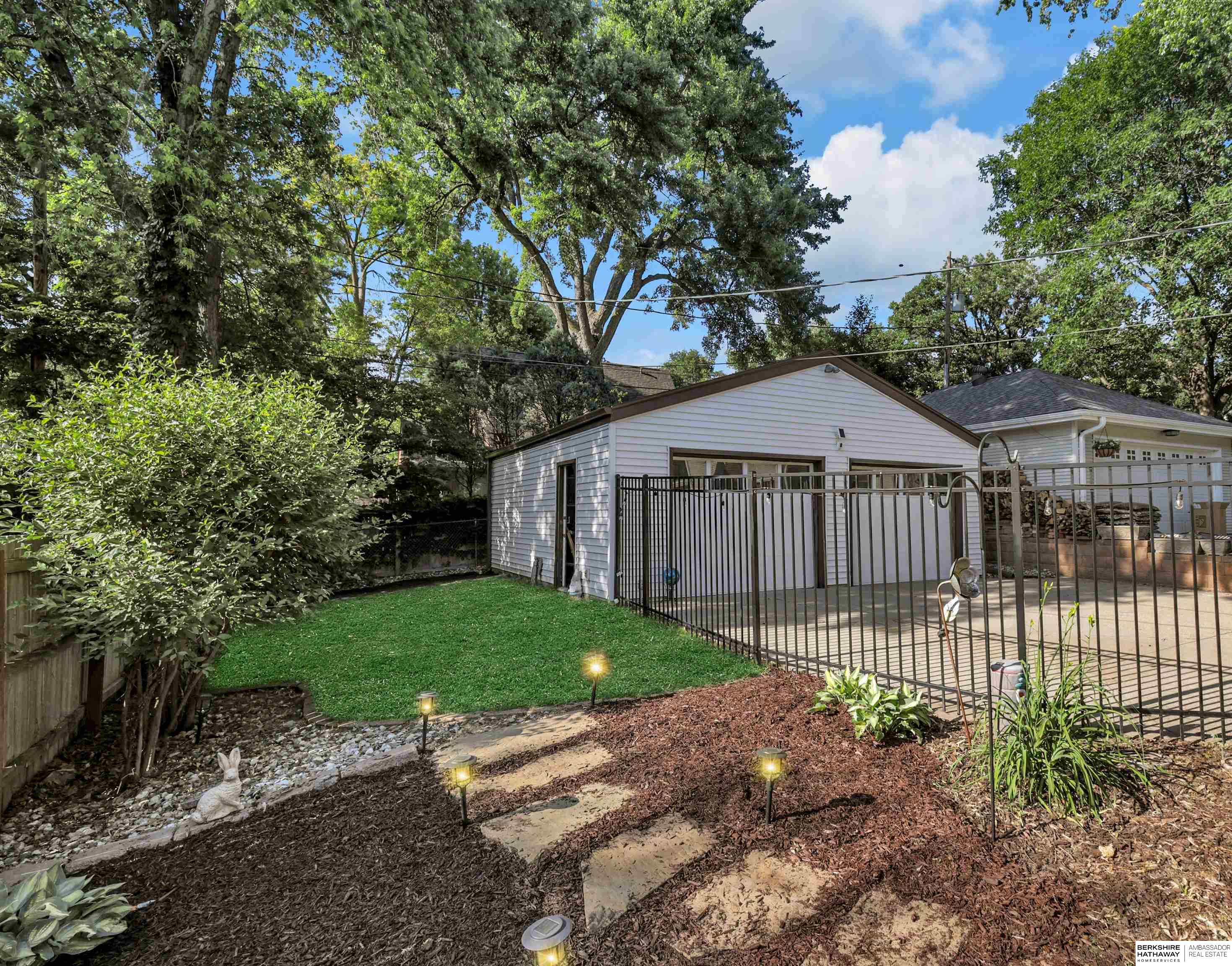 Omaha, Nebraska 68132, United States, 4 Bedrooms Bedrooms, ,2 BathroomsBathrooms,Residential,Active,156093