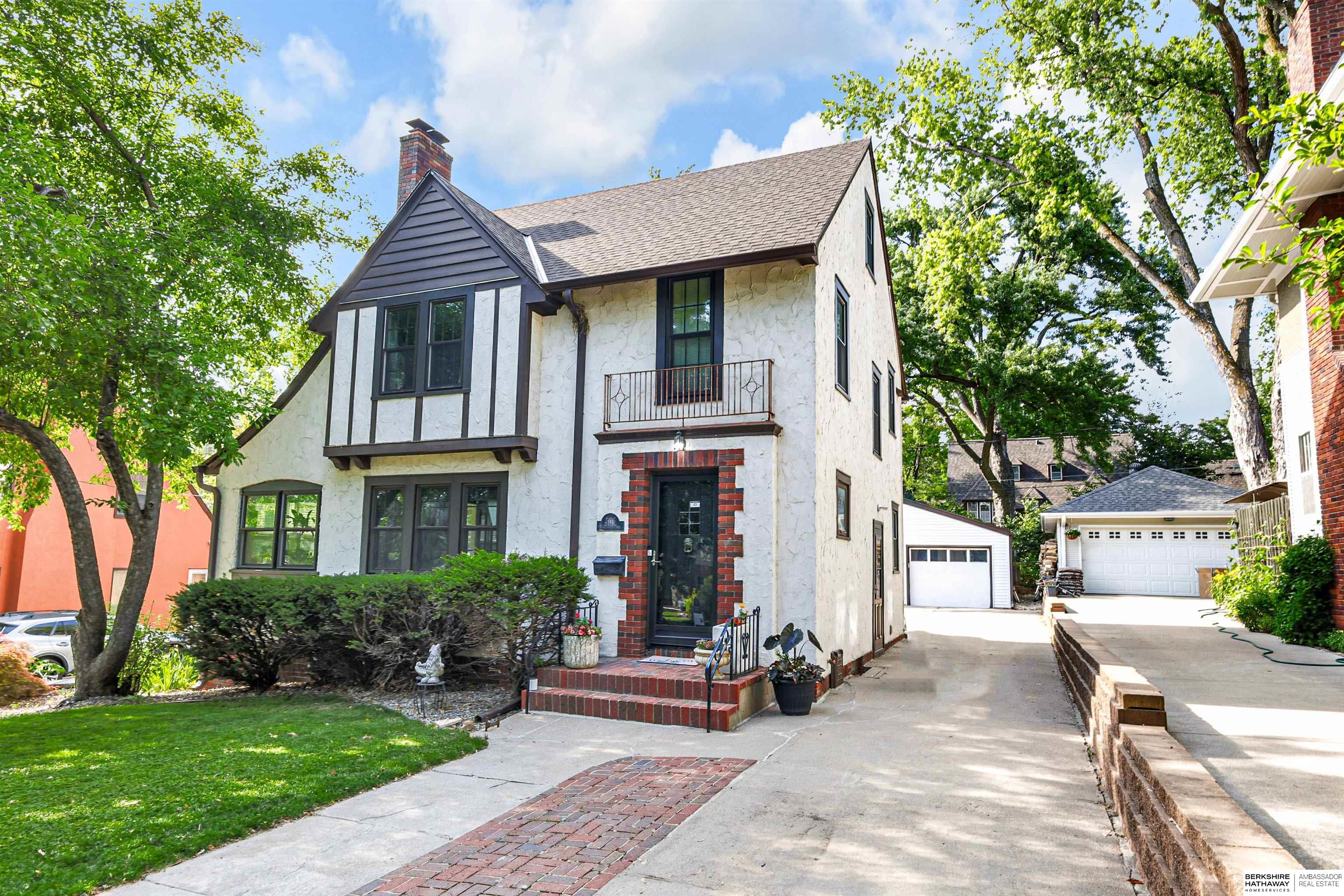 Omaha, Nebraska 68132, United States, 4 Bedrooms Bedrooms, ,2 BathroomsBathrooms,Residential,Active,156093