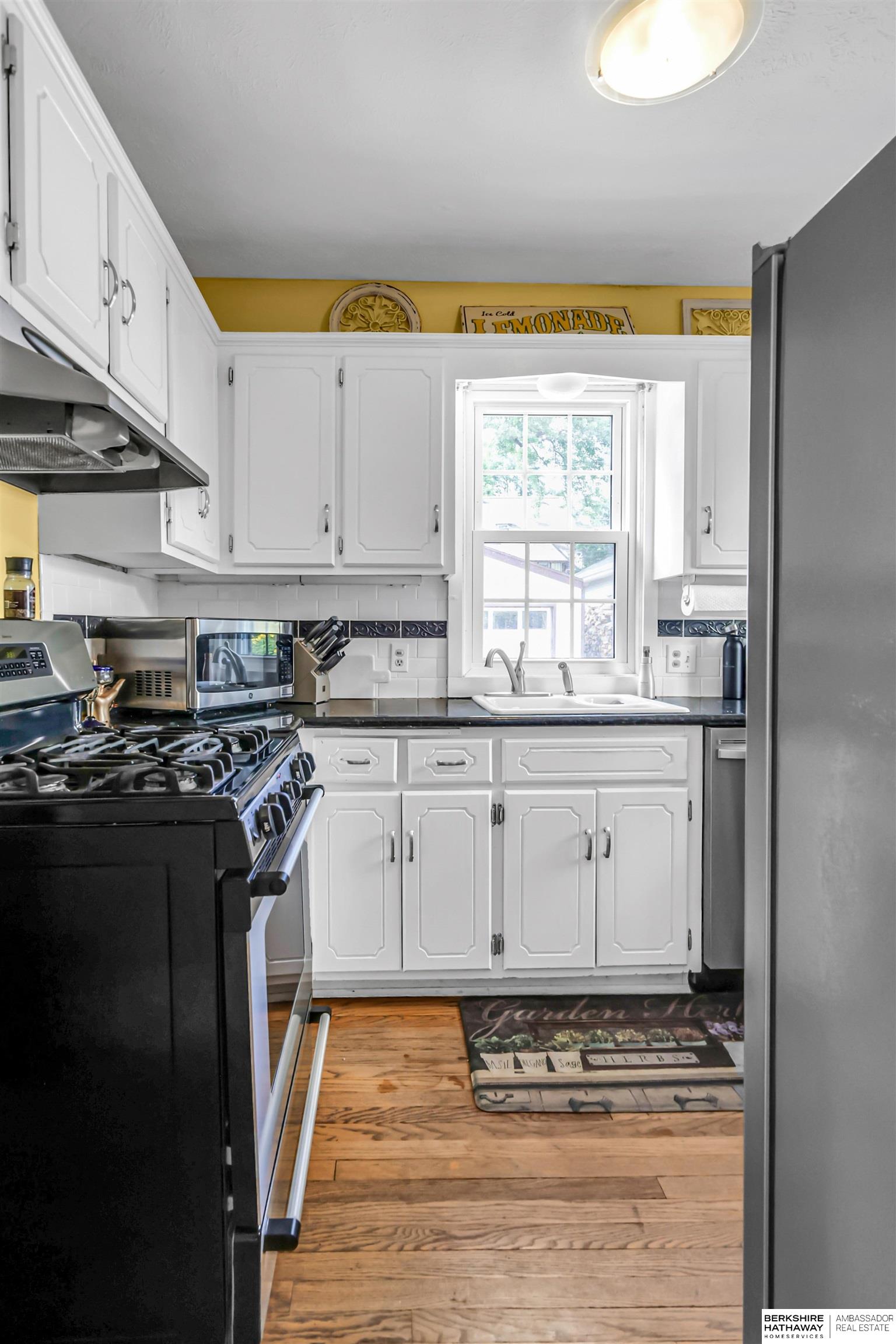 Omaha, Nebraska 68132, United States, 4 Bedrooms Bedrooms, ,2 BathroomsBathrooms,Residential,Active,156093