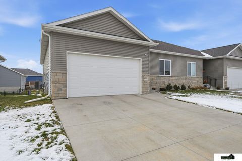 Photo of 4925 Alvo Road, Lincoln, NE 68514 (MLS # 22534856)