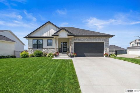Photo of 11702 S 189th Street, Gretna, NE 68022 (MLS # 22608402)