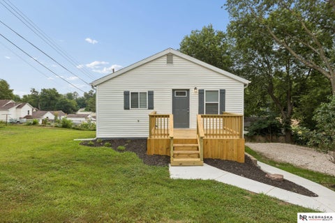 Photo of 445 S 4th Street, Plattsmouth, NE 68048 (MLS # 22621100)