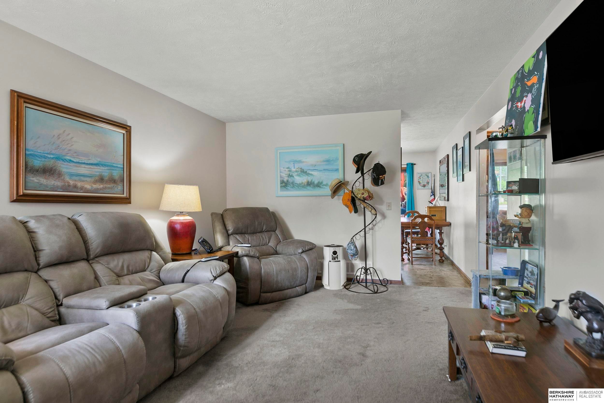 5444 Pioneers Boulevard