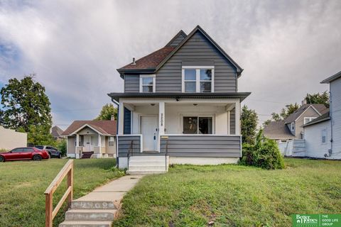 Photo of 2208 Maple Street, Omaha, NE 68110 (MLS # 22528928)