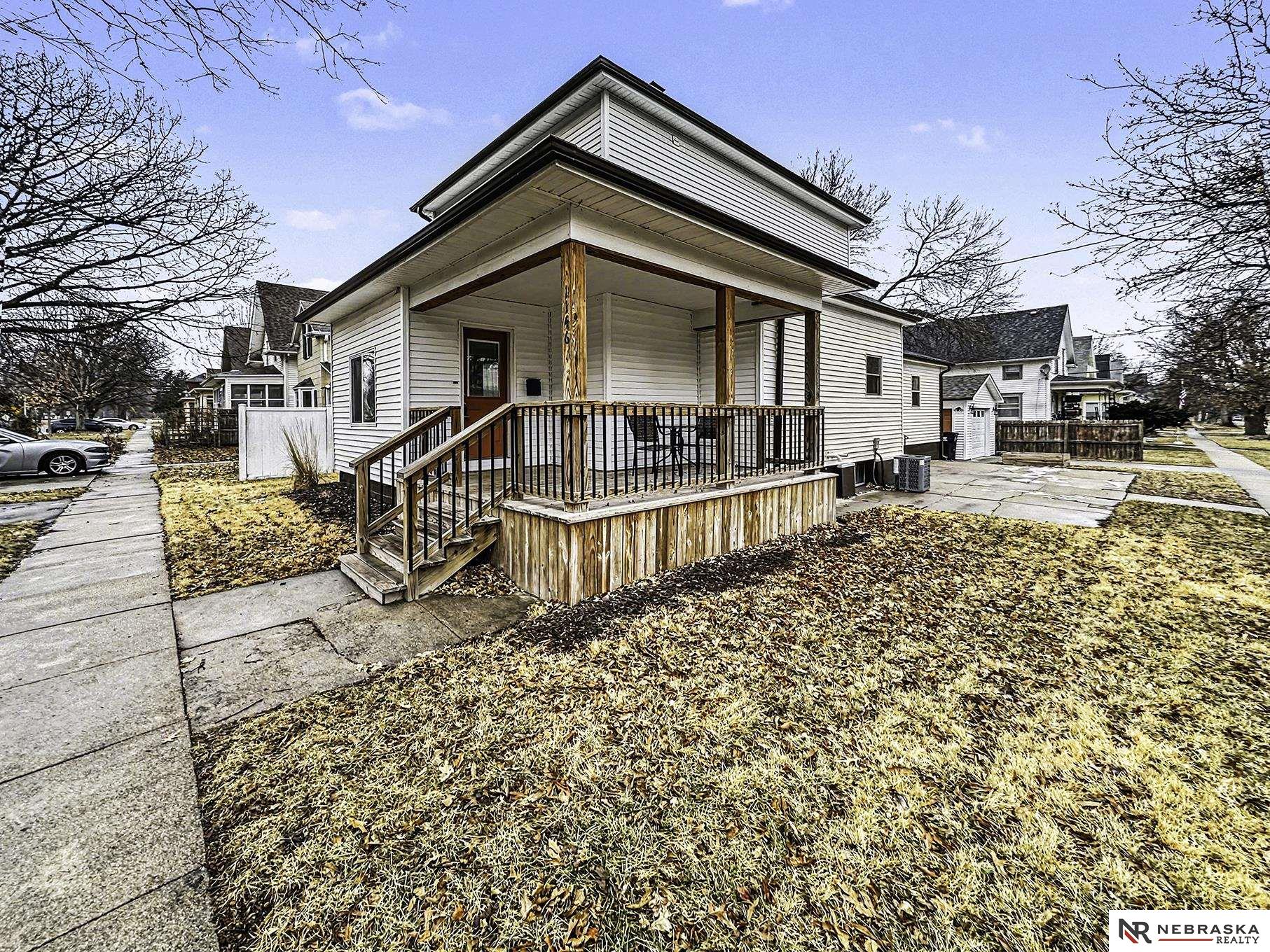 Photo 1 of 30 — 1146 Sumner Street, Lincoln, NE 68502