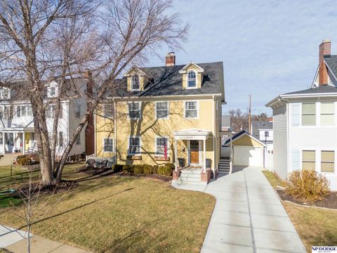 Photo of 5606 Jones Street, Omaha, NE 68106 (MLS # 22601588)