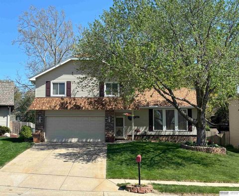 Photo of 3019 S 147th Circle, Omaha, NE 68144 (MLS # 22610904)