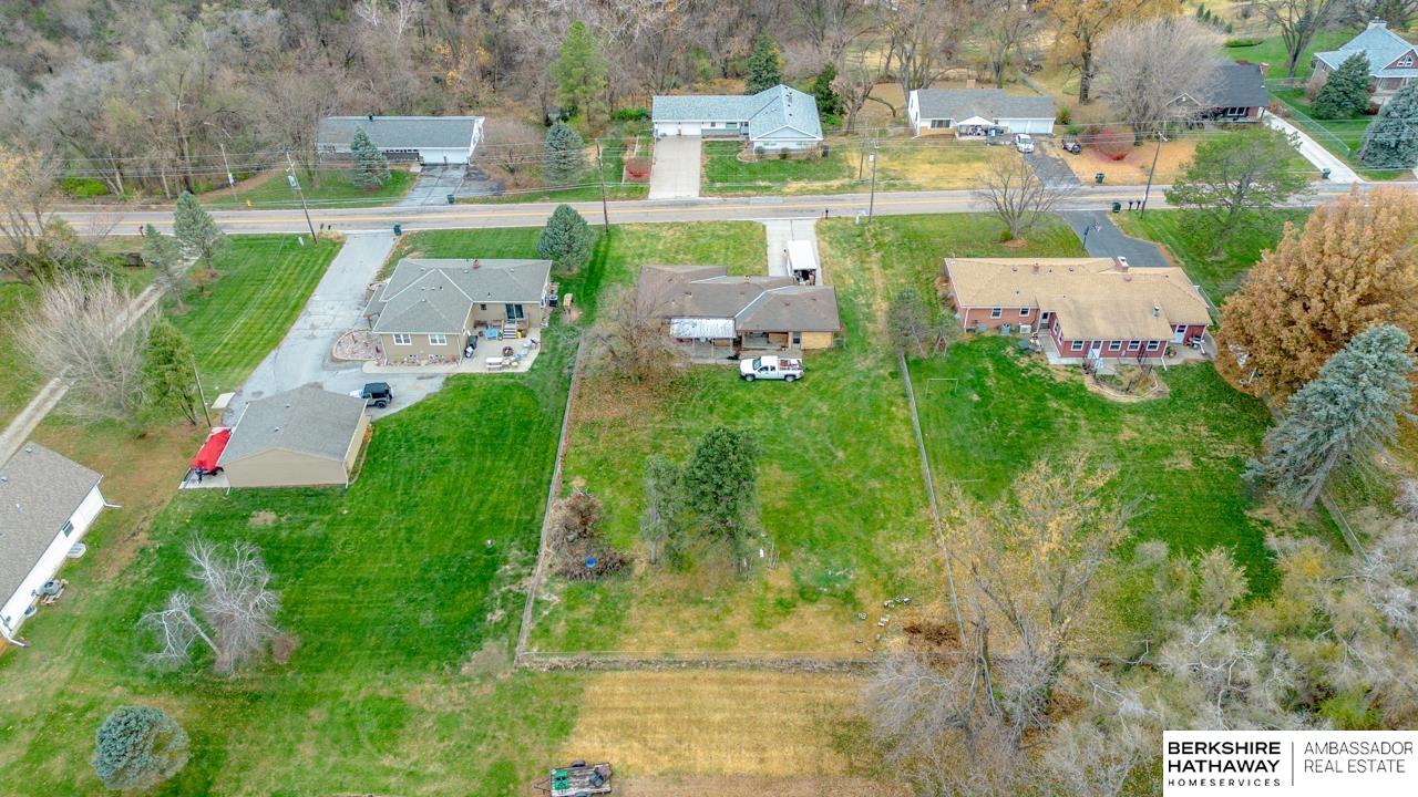 Omaha, Nebraska 68112, United States, 2 Bedrooms Bedrooms, ,1 BathroomBathrooms,Residential,Pending,245824