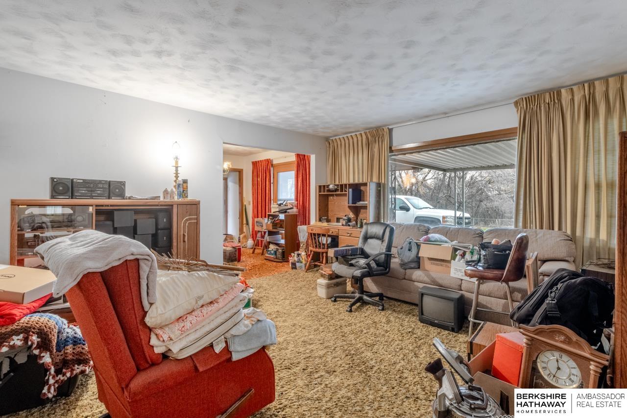 Omaha, Nebraska 68112, United States, 2 Bedrooms Bedrooms, ,1 BathroomBathrooms,Residential,Pending,245824