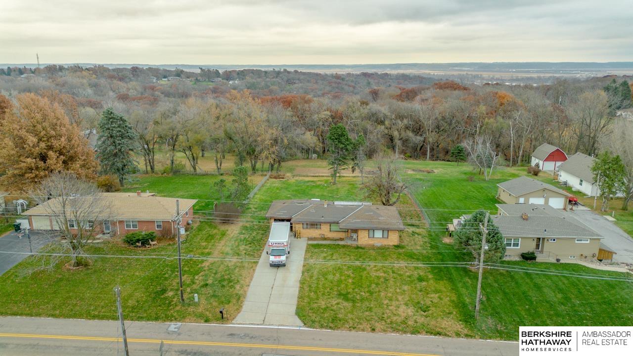 Omaha, Nebraska 68112, United States, 2 Bedrooms Bedrooms, ,1 BathroomBathrooms,Residential,Pending,245824