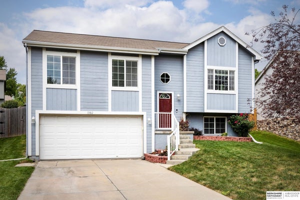 7382 N 77TH ST, OMAHA, NE 68122 - Image e00f3045c37786167500a73836802456/2254700231