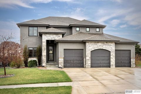 Photo of 10644 S 189th Street, Omaha, NE 68136 (MLS # 22609613)