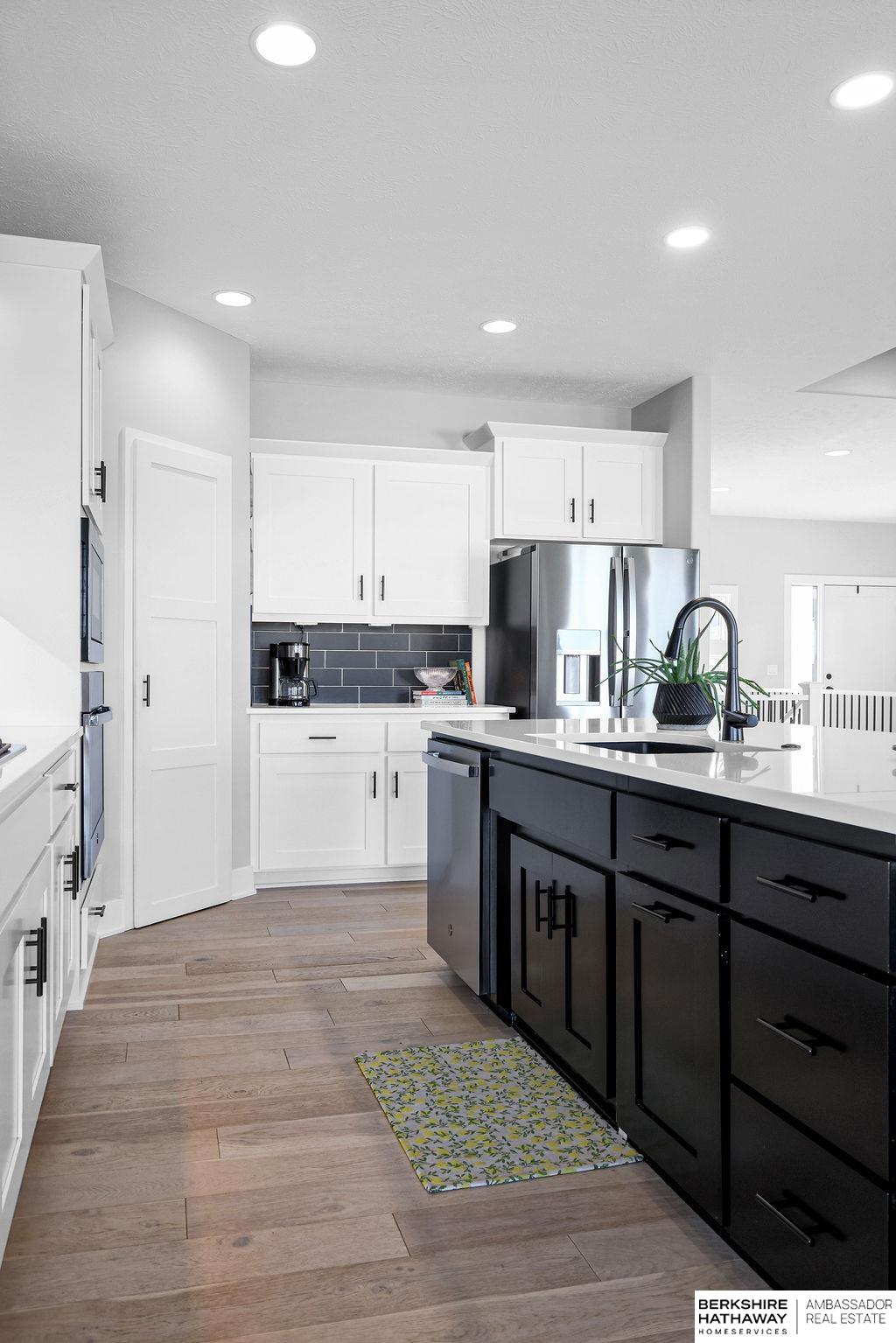 Elkhorn, Nebraska 68022, United States, 5 Bedrooms Bedrooms, ,3 BathroomsBathrooms,Residential,Active,208709