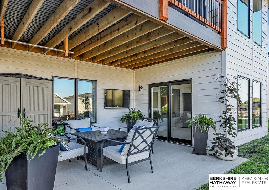 Elkhorn, Nebraska 68022, United States, 5 Bedrooms Bedrooms, ,3 BathroomsBathrooms,Residential,Active,208709