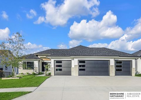 Photo of 5503 N 207 Street, Elkhorn, NE 68022 (MLS # 22526122)