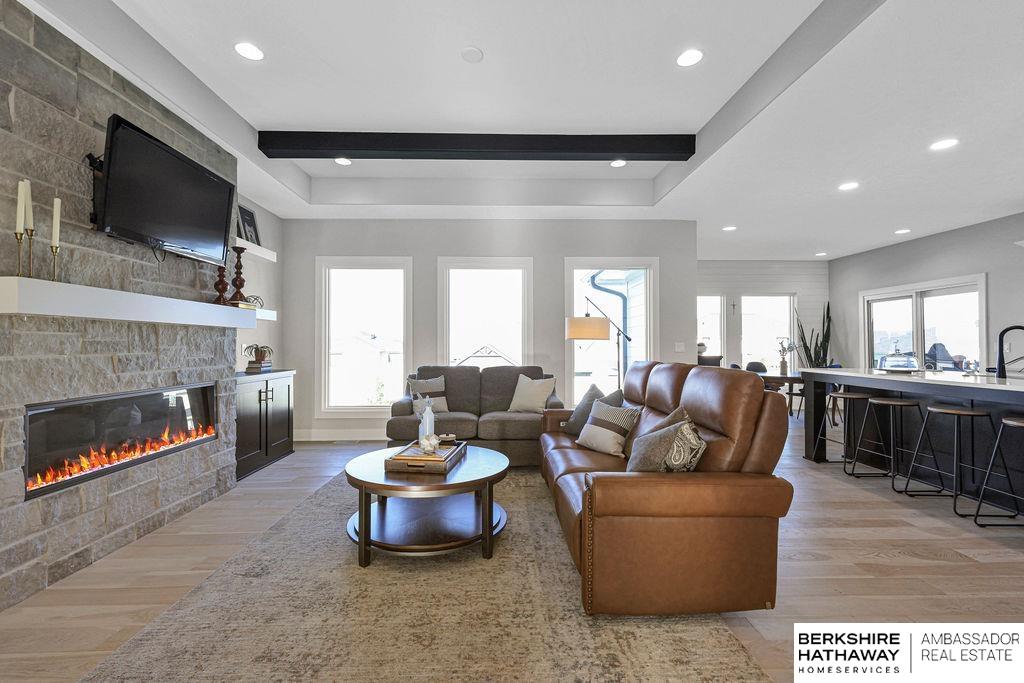 Elkhorn, Nebraska 68022, United States, 5 Bedrooms Bedrooms, ,3 BathroomsBathrooms,Residential,Active,208709