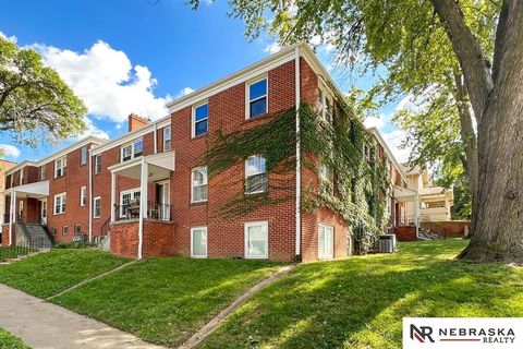 Photo of 3167 Jackson Street #25, Omaha, NE 68105 (MLS # 22606661)