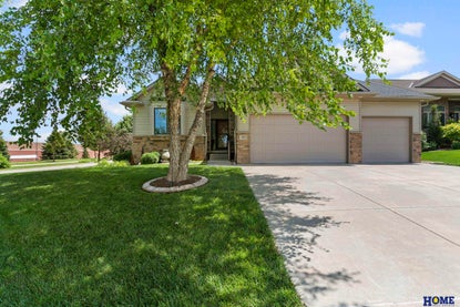 8900 S 28th St – Investment Home