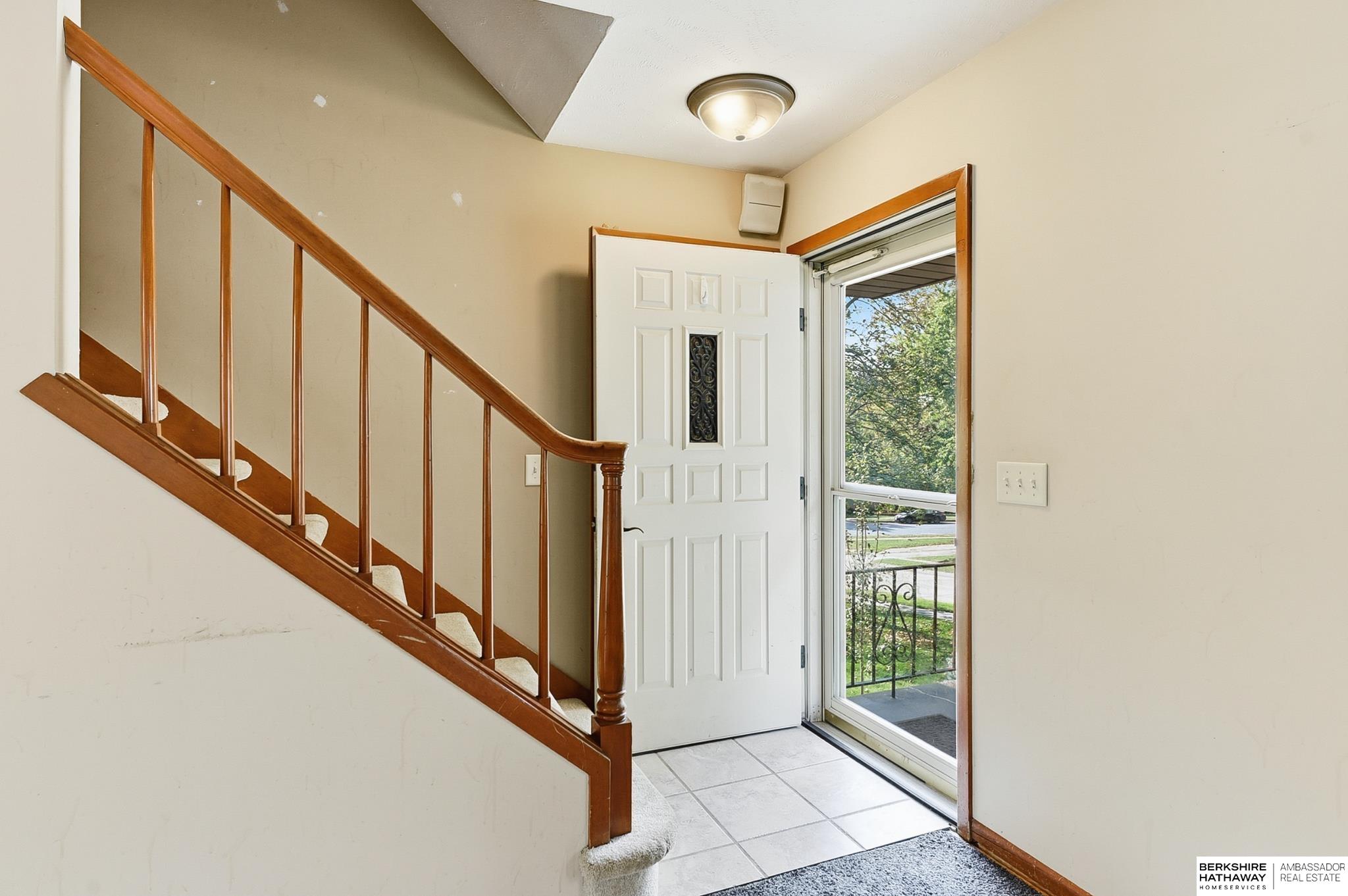 Omaha, Nebraska 68114, United States, 4 Bedrooms Bedrooms, ,2 BathroomsBathrooms,Residential,Active,230247