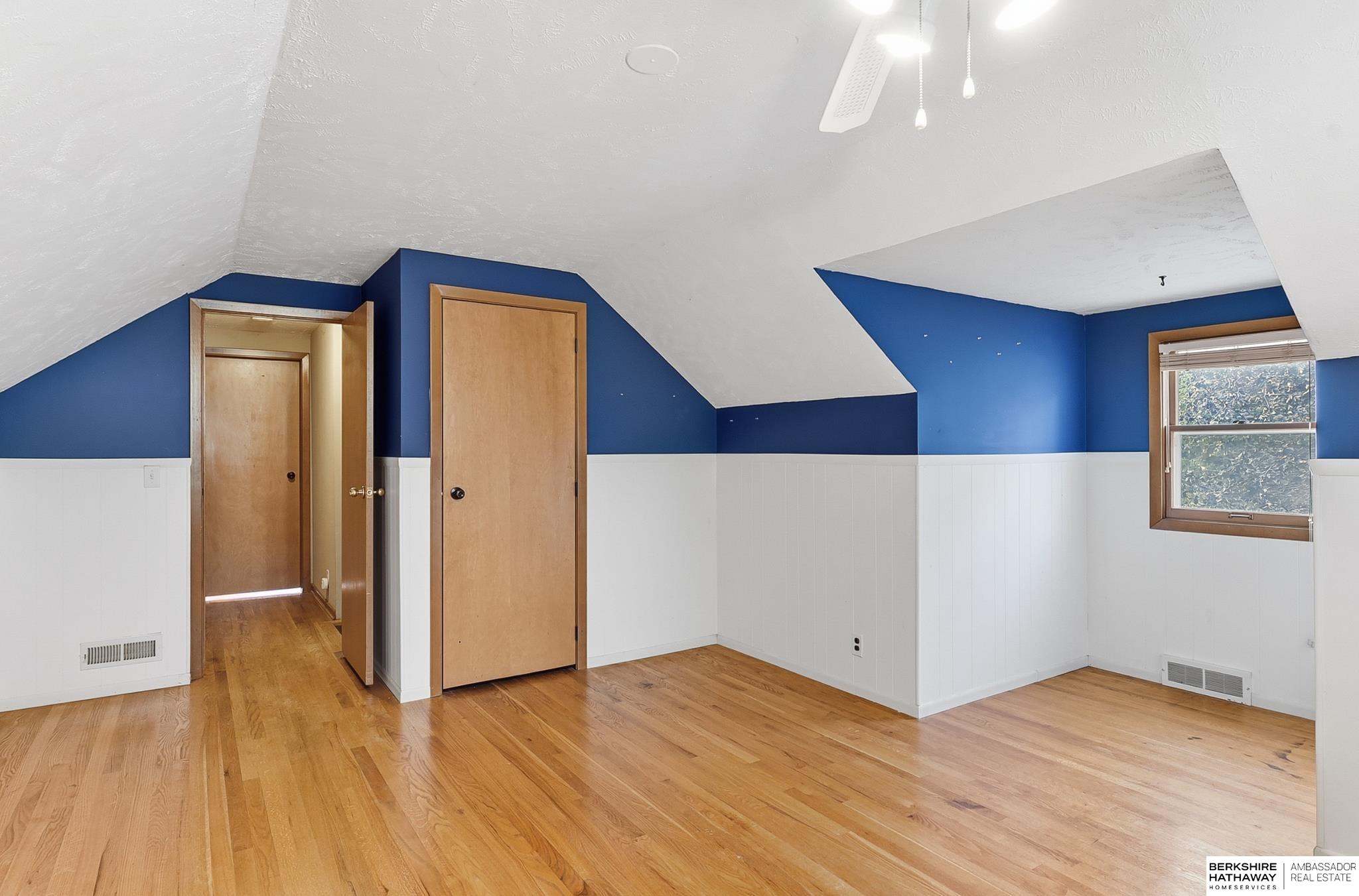 Omaha, Nebraska 68114, United States, 4 Bedrooms Bedrooms, ,2 BathroomsBathrooms,Residential,Active,230247