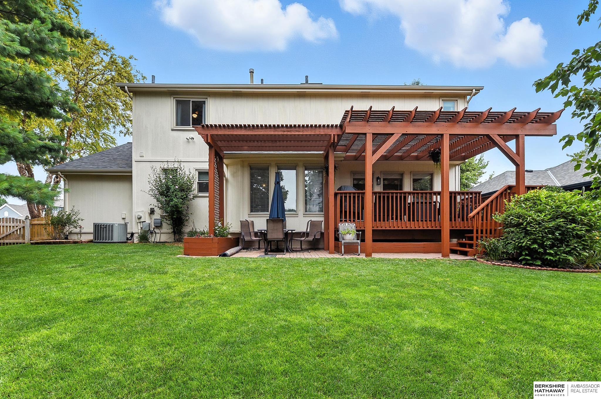 Omaha, Nebraska 68135, United States, 4 Bedrooms Bedrooms, ,3 BathroomsBathrooms,Residential,Active,170472