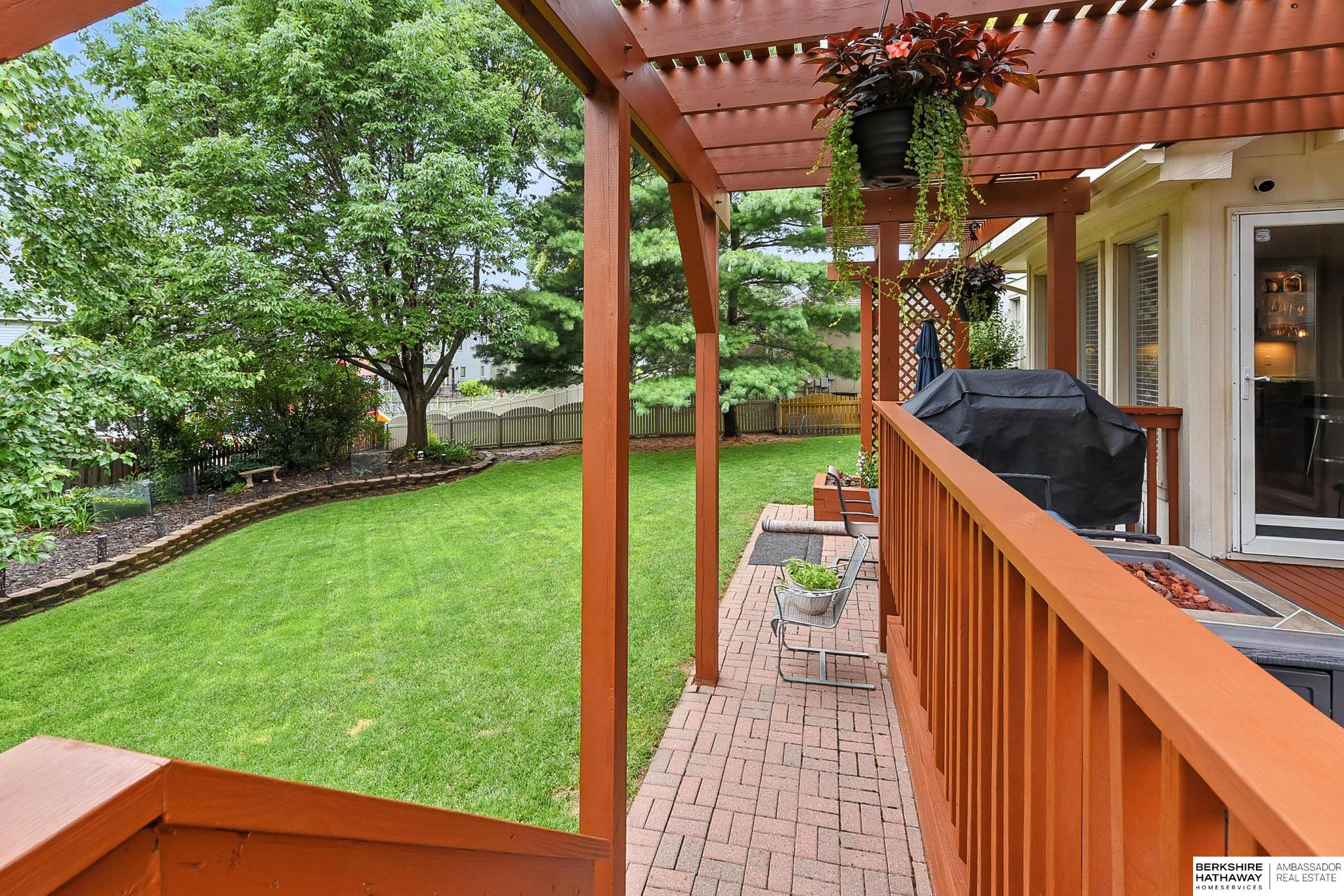 Omaha, Nebraska 68135, United States, 4 Bedrooms Bedrooms, ,3 BathroomsBathrooms,Residential,Active,170472