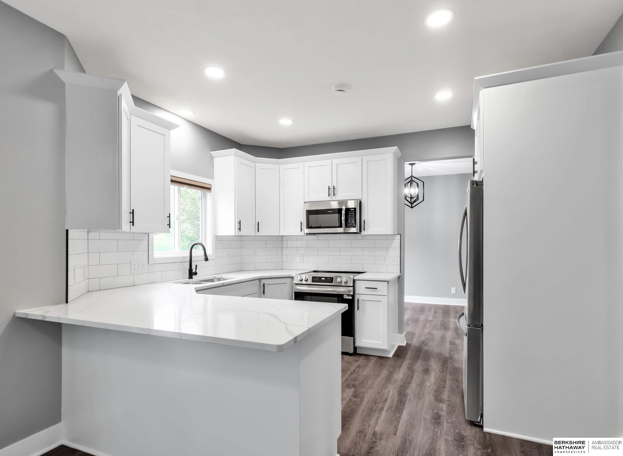 La Vista, Nebraska 68128, United States, 4 Bedrooms Bedrooms, ,2 BathroomsBathrooms,Residential,Active,220707