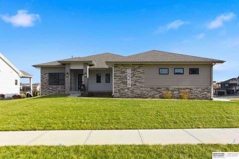 Photo of 10219 S 191st Street, Omaha, NE 68135 (MLS # 22602016)