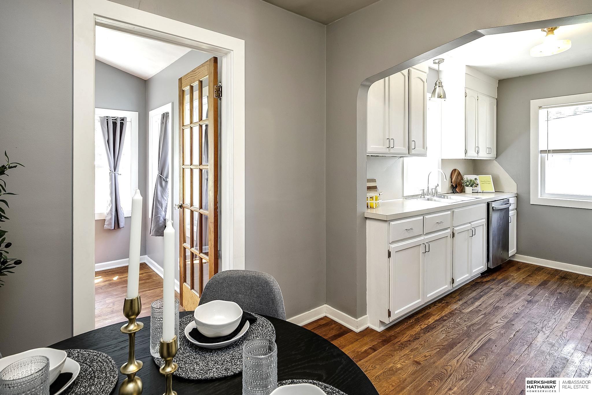 Omaha, Nebraska 68104, United States, 2 Bedrooms Bedrooms, ,1 BathroomBathrooms,Residential,Pending,141066