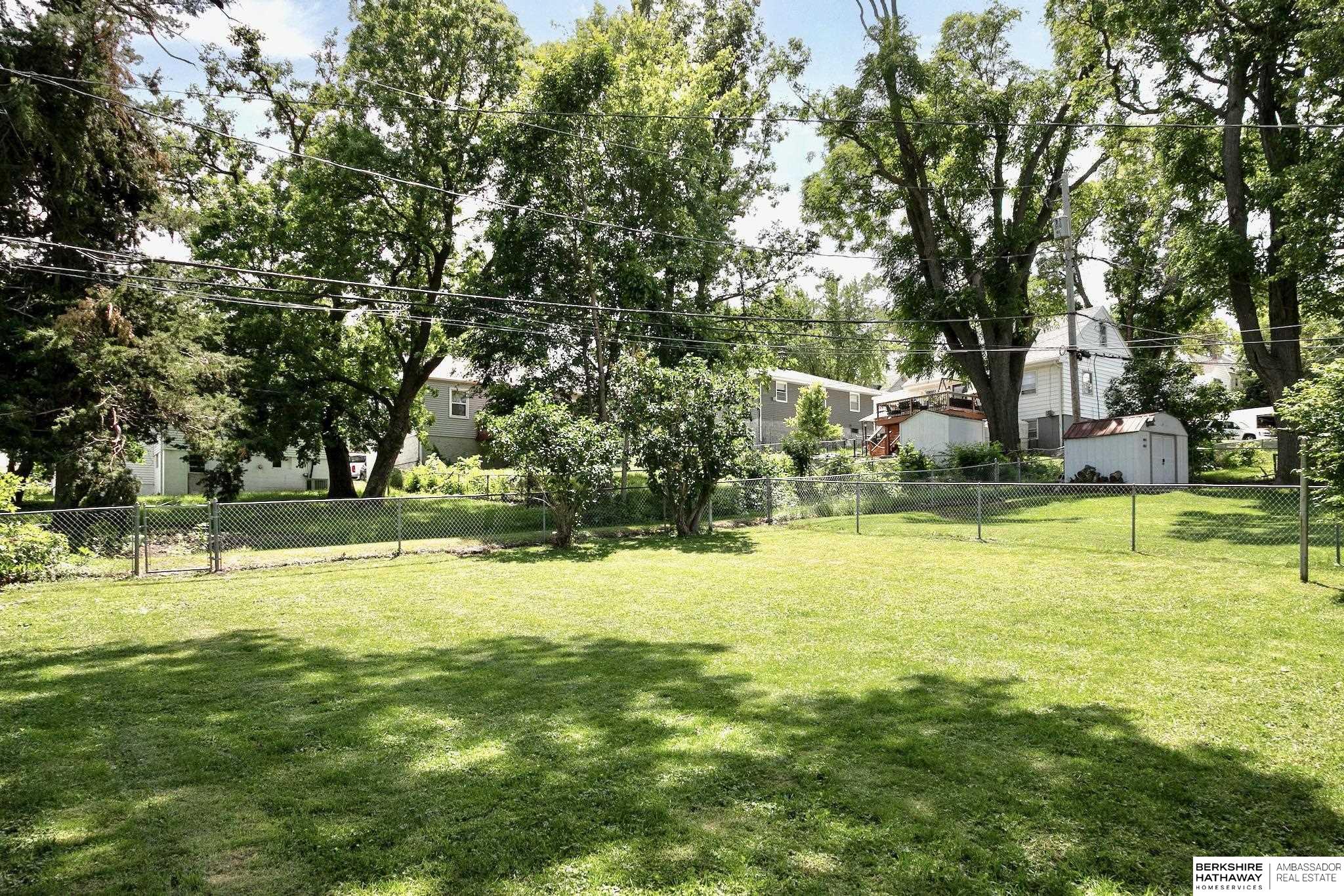 Omaha, Nebraska 68104, United States, 2 Bedrooms Bedrooms, ,1 BathroomBathrooms,Residential,Pending,141066